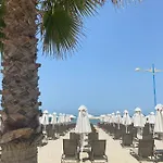 Qerret Boutique *